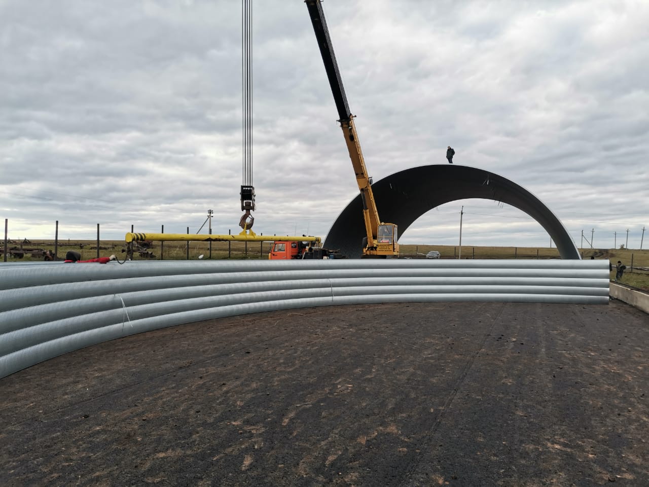 Быстровозводимые бескаркасные ангары