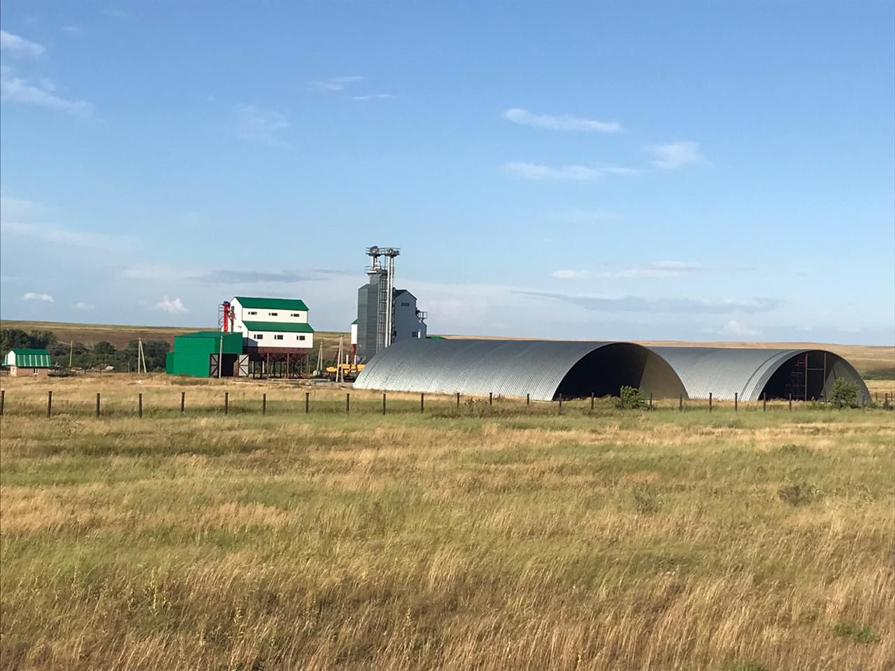 Быстровозводимые бескаркасные ангары