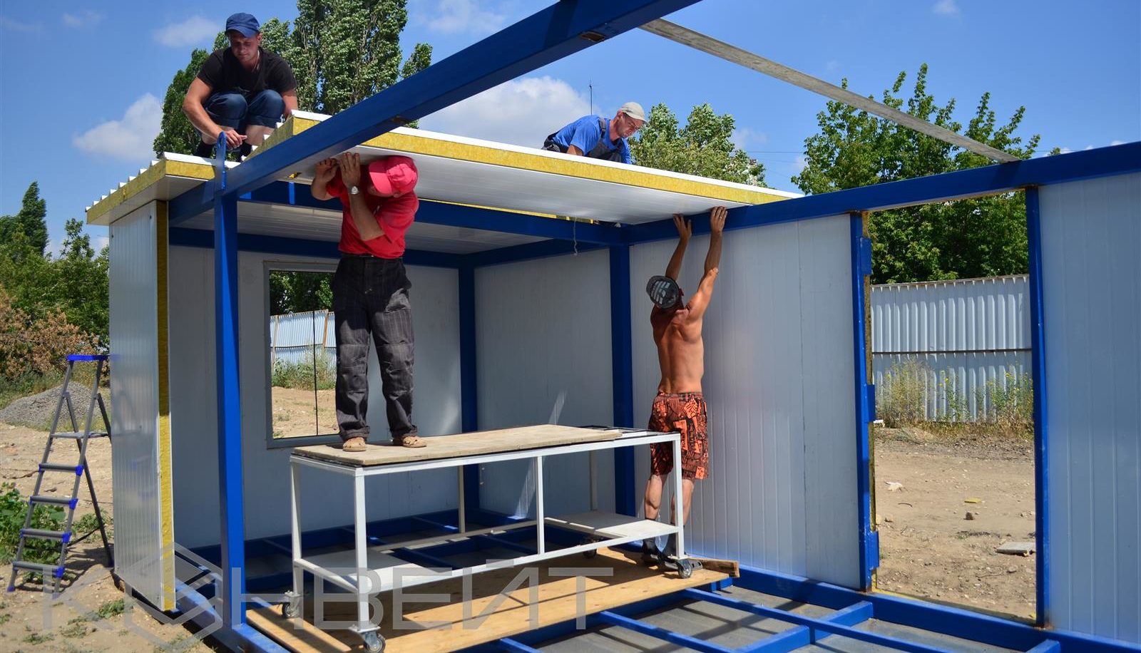 Стеновые сэндвич панели